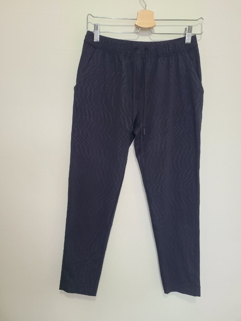 Lululemon Black Athletic Pants Womens size 4-6 Drawstring